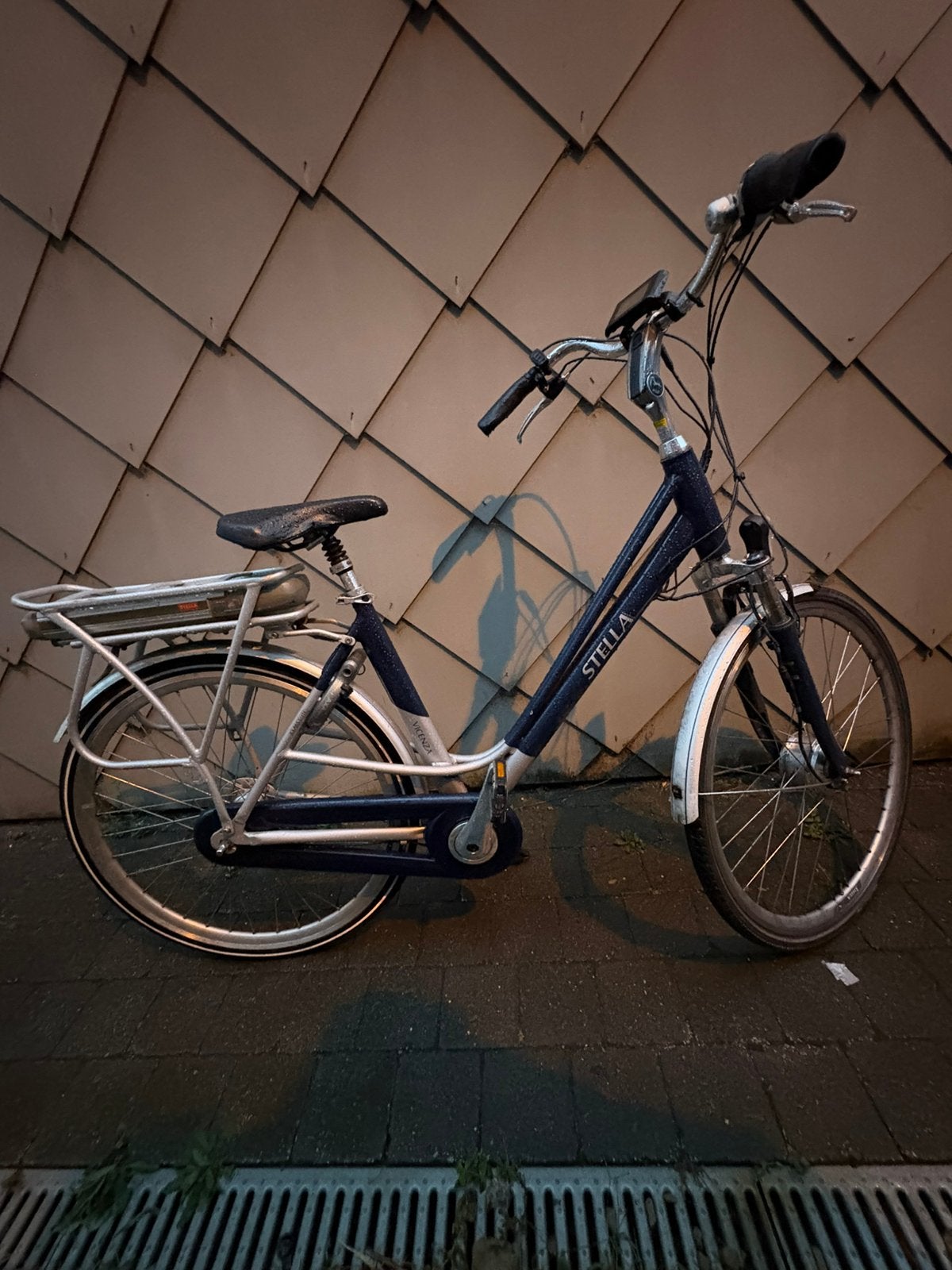 Stella elektrische fiets ophalen in Antwerpen belgie, Ophalen, Zo goed als nieuw, 20 inch of meer