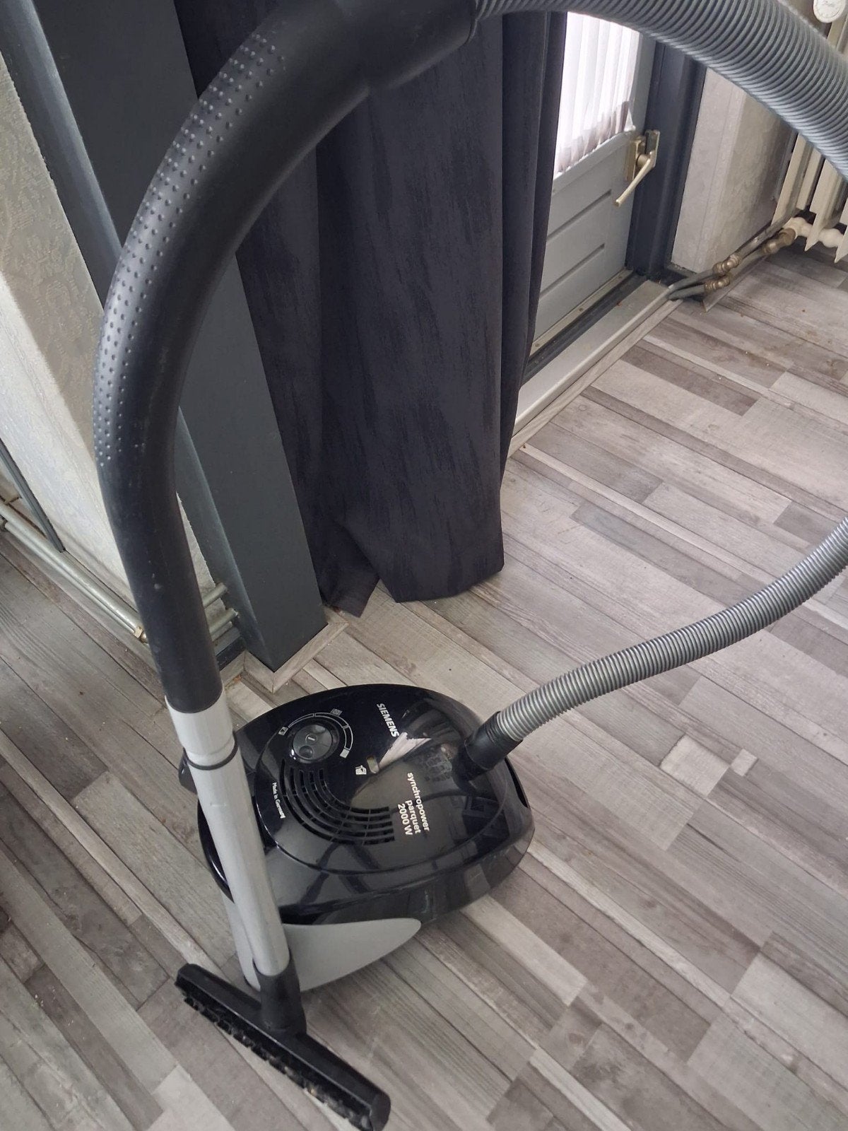 Siemens Synchropower Parquet 2000W stofzuiger, Siemens, Gebruikt, 2000 watt of meer, Ophalen