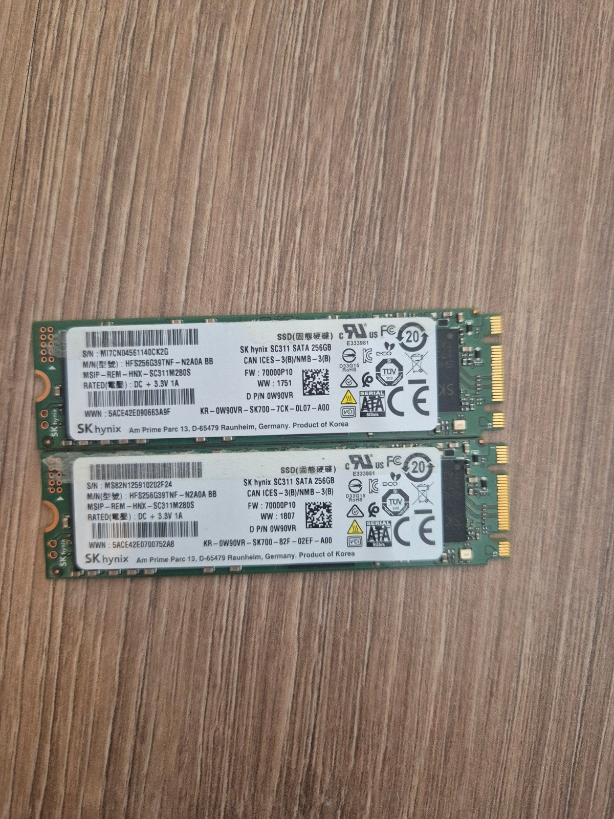 sk hynix ssd 256 gb sata prijs per stuk, Computers en Software, Intern, Gebruikt, Ophalen of Verzenden, SK Hynix