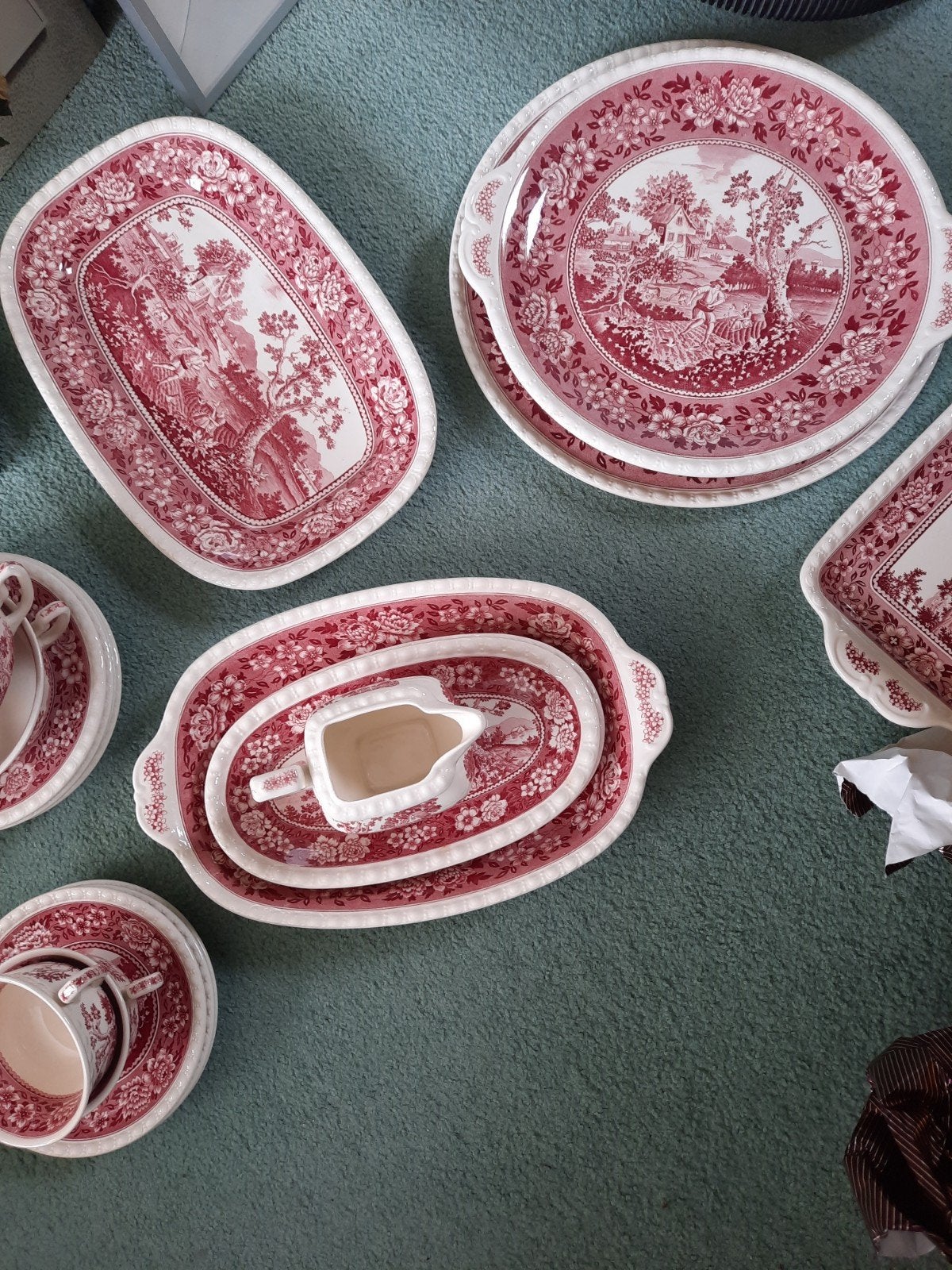 3 dozen vol met villeroy & Boch servies Rusticana rood, Ophalen