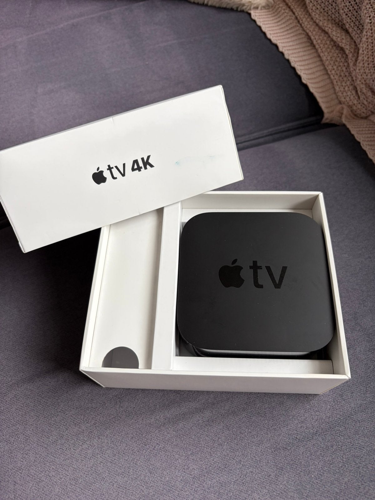 Apple TV 4K (64GB) – Model inclusief afstandsbediening, Ophalen, Zo goed als nieuw, Minder dan 500 GB