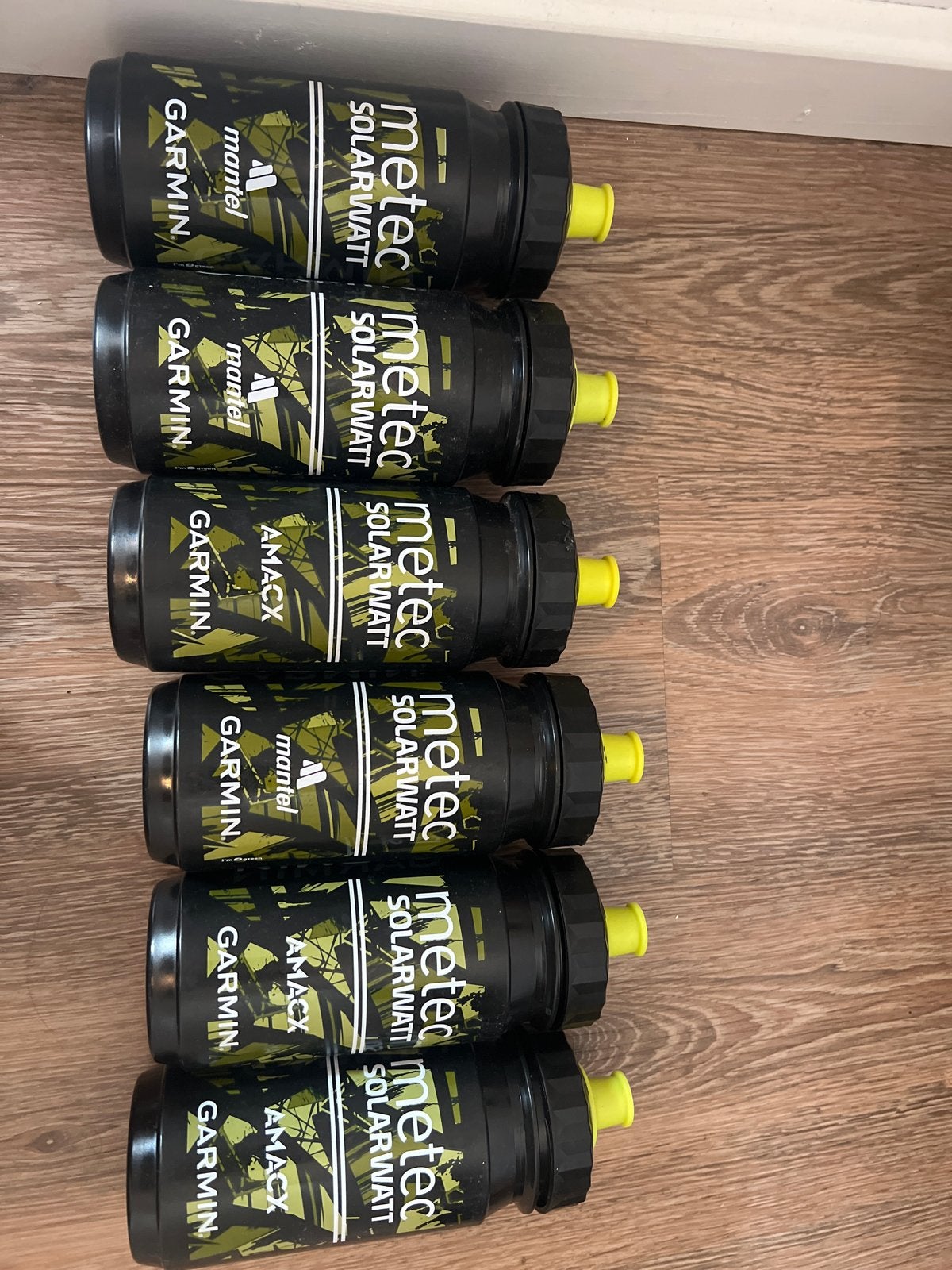 6x Metec Solarwatt Garmin bidons, Sport en Fitness, Ophalen of Verzenden, Zo goed als nieuw