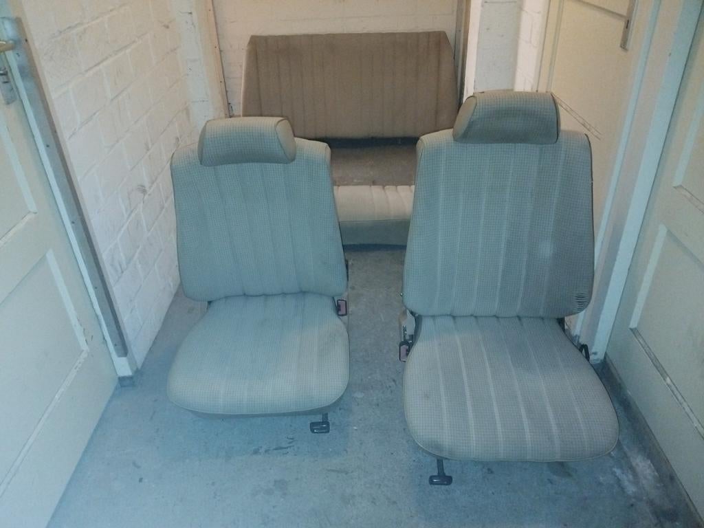 Mercedes W201 190 Interieur: Voorstoelen, Achterbank & Delen, Auto-onderdelen, Interieur en Bekleding, Ophalen of Verzenden