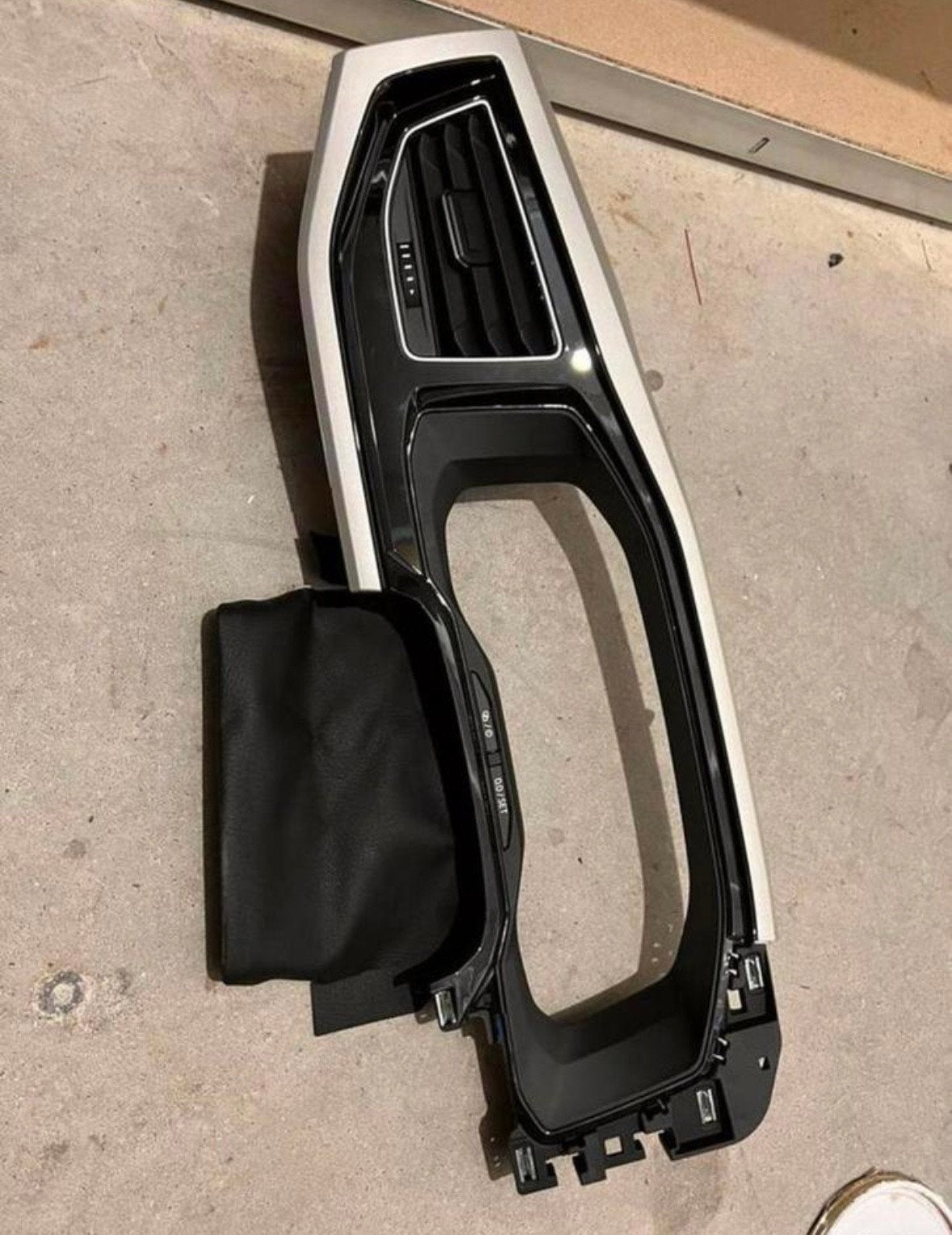 VW Polo 2G Dashboard inleg 2g1858415bj 2g1858417ah, Auto-onderdelen, Ophalen of Verzenden, Nieuw, Volkswagen