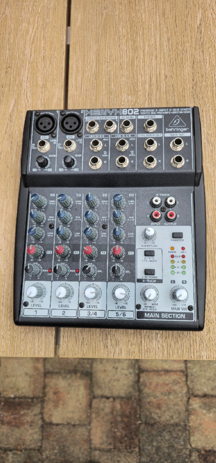 Behringer XENYX 802, Muziek en Instrumenten, Mengpanelen, Ophalen, Gebruikt, Minder dan 5 kanalen, Microfooningang