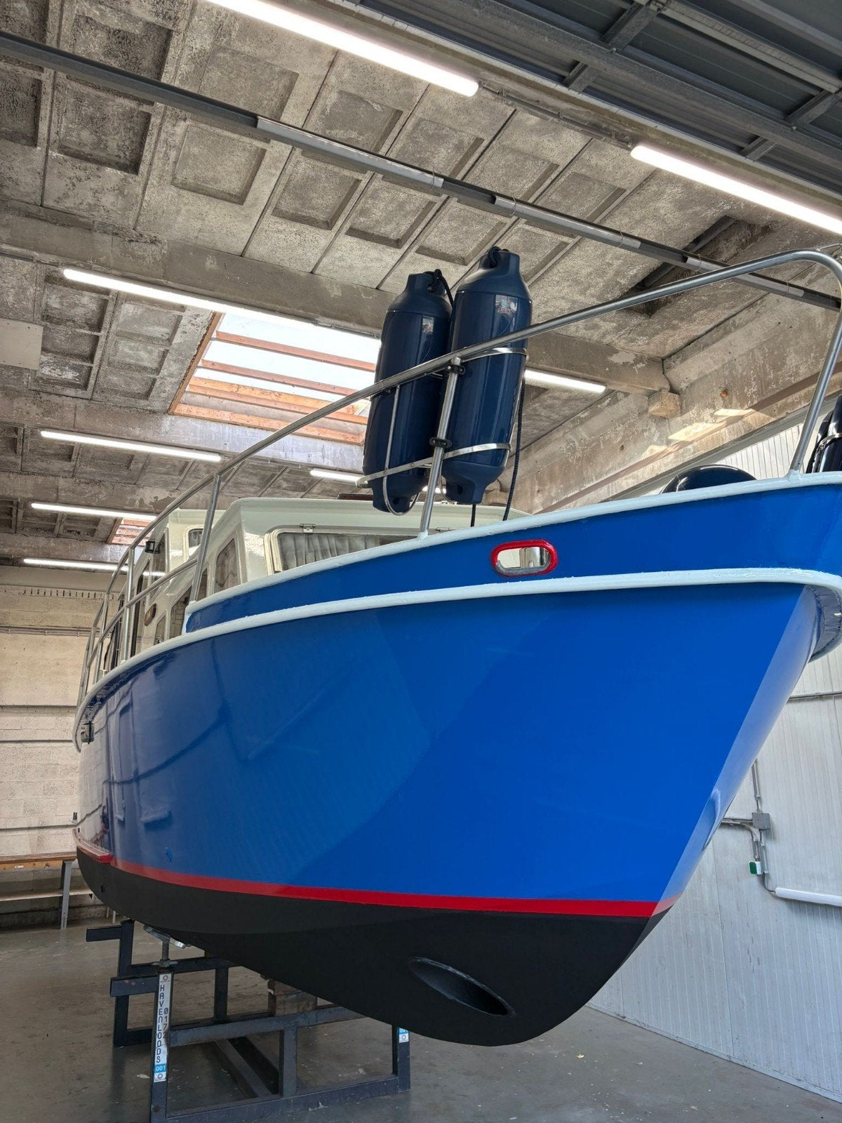 Foto 3 van Stalen Kruiser boot / Kajuitboot