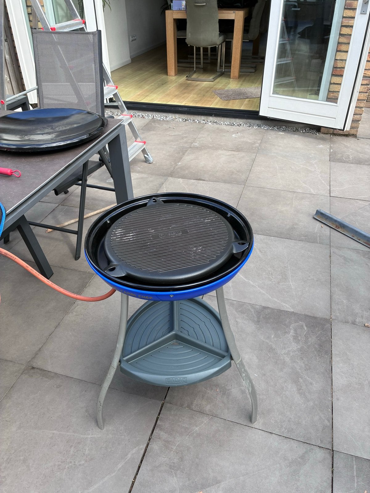 Cadac Carry Chef Skottelbraai en BBQ Grill op Gas, Ophalen, Gebruikt