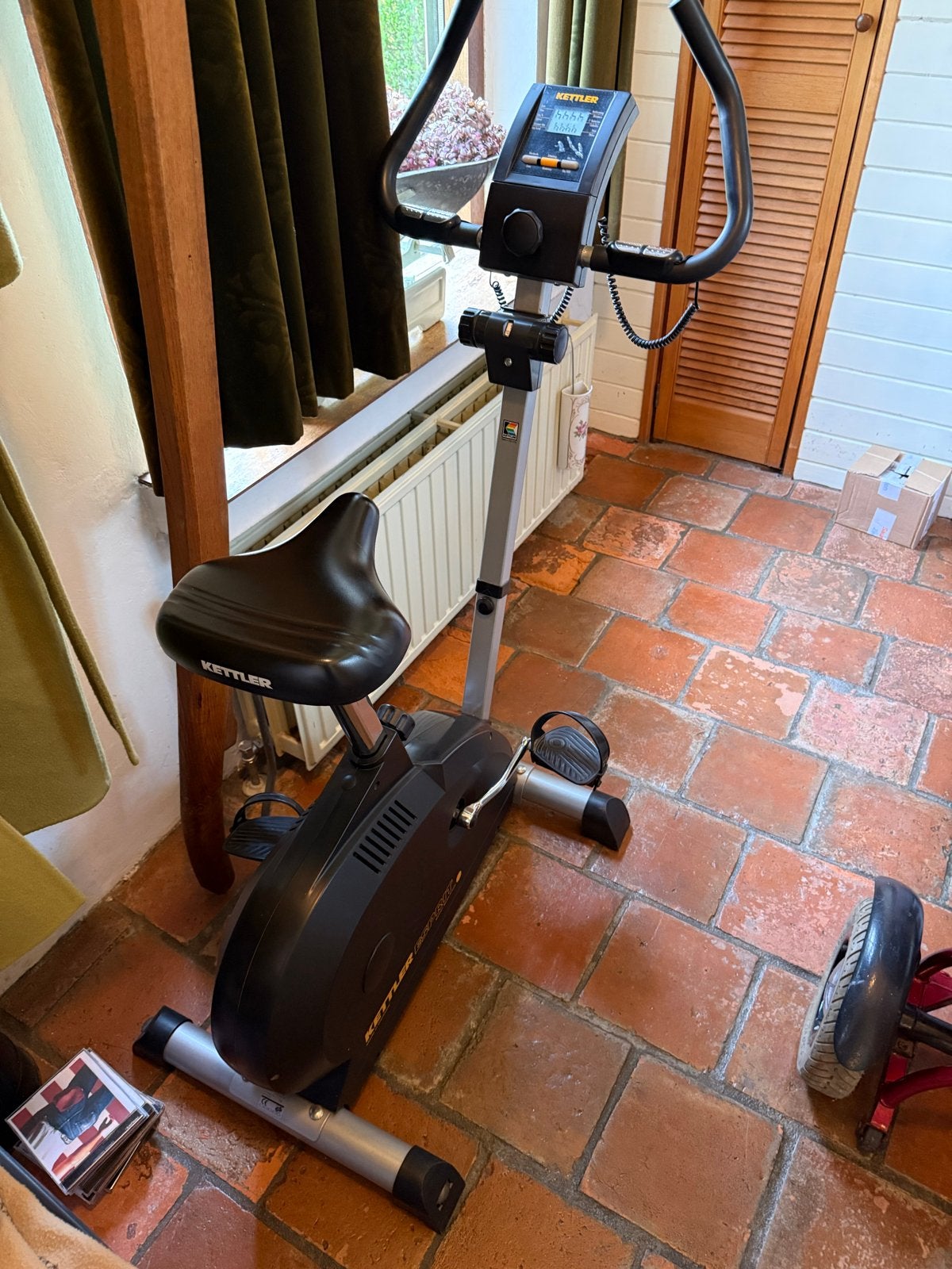 Kettler Hometrainer Esprit - Display defect, werkt verder pr, Ophalen, Gebruikt, Metaal, Benen