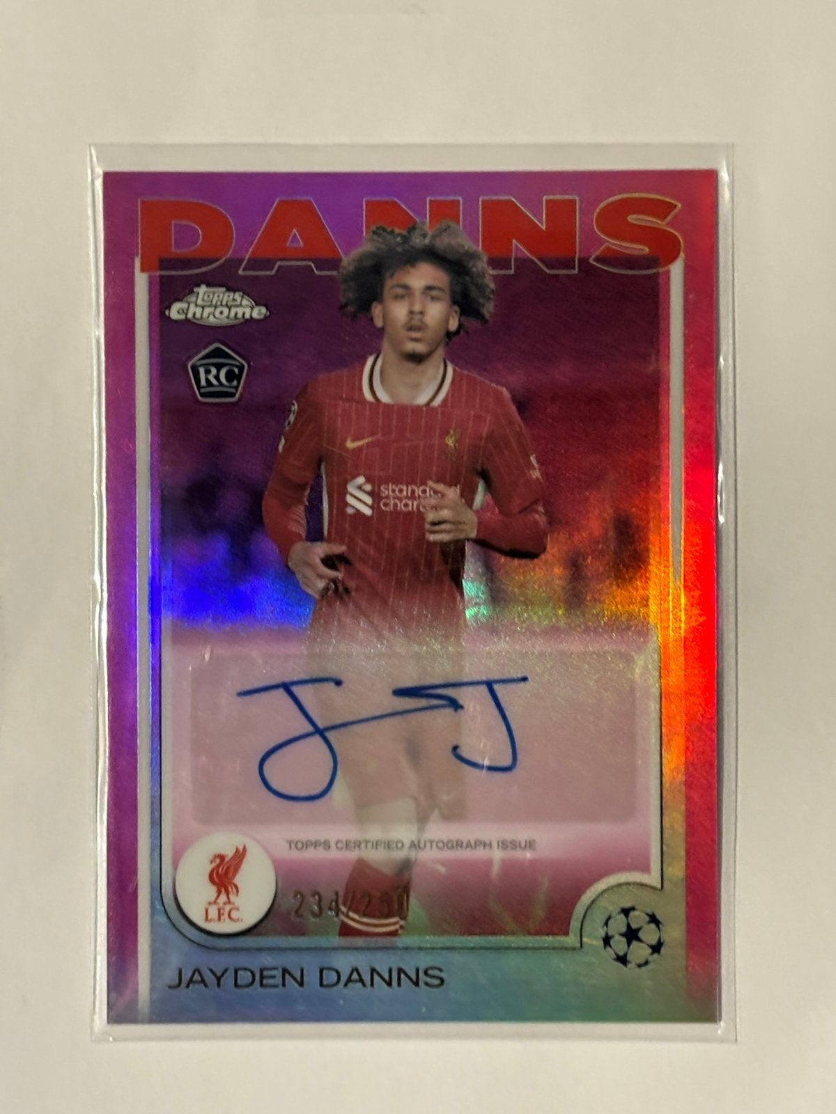 Jayden Danns Rookie Autograph Pink Refractor, Ophalen of Verzenden, Zo goed als nieuw, Buitenlandse clubs, Spelerskaart