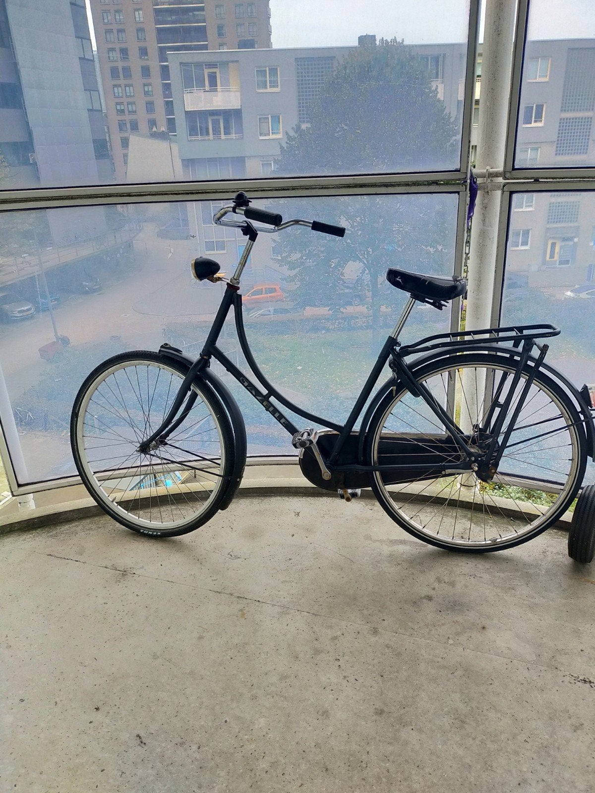 Gazelle Omafiets te koop met slot erbij!, Fietsen en Brommers, 56 cm of meer, Ophalen, Gebruikt, Gazelle