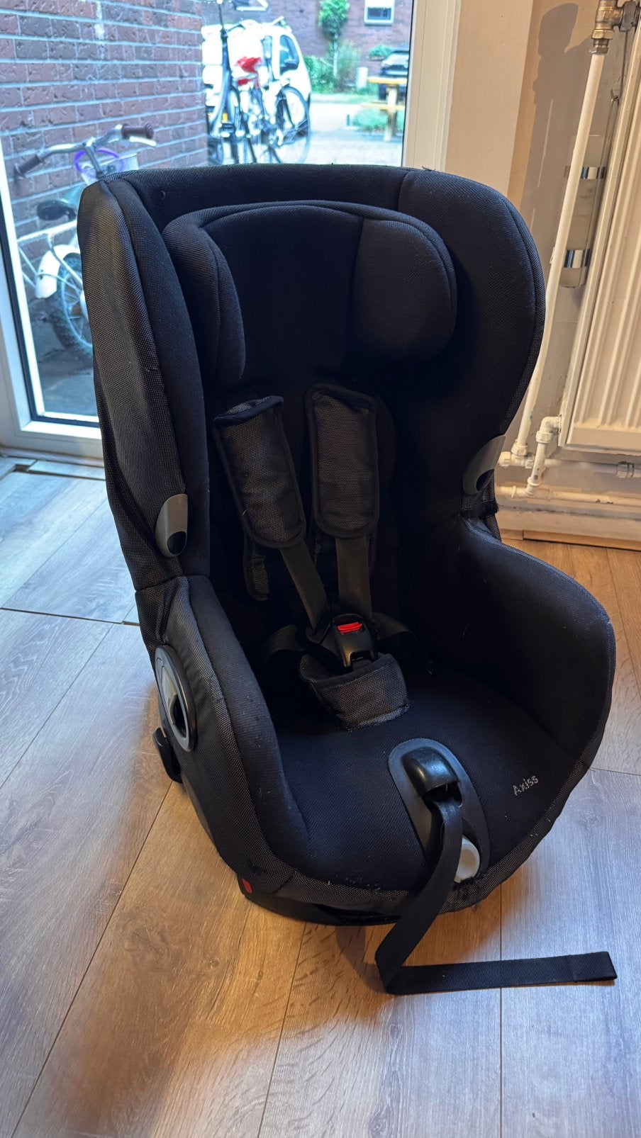 Maxi cosi Axiss, Kinderen en Baby's, Autostoeltjes, Ophalen, Autogordel, 9 t/m 18 kg, Zo goed als nieuw