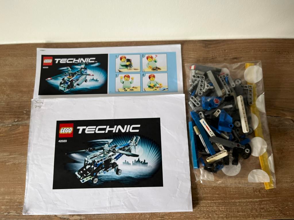 LEGO Technic 42020 - Helikopters (2-in-1 set), Kinderen en Baby's, Speelgoed | Duplo en Lego, Gebruikt, Lego, Accessoire, Ophalen of Verzenden