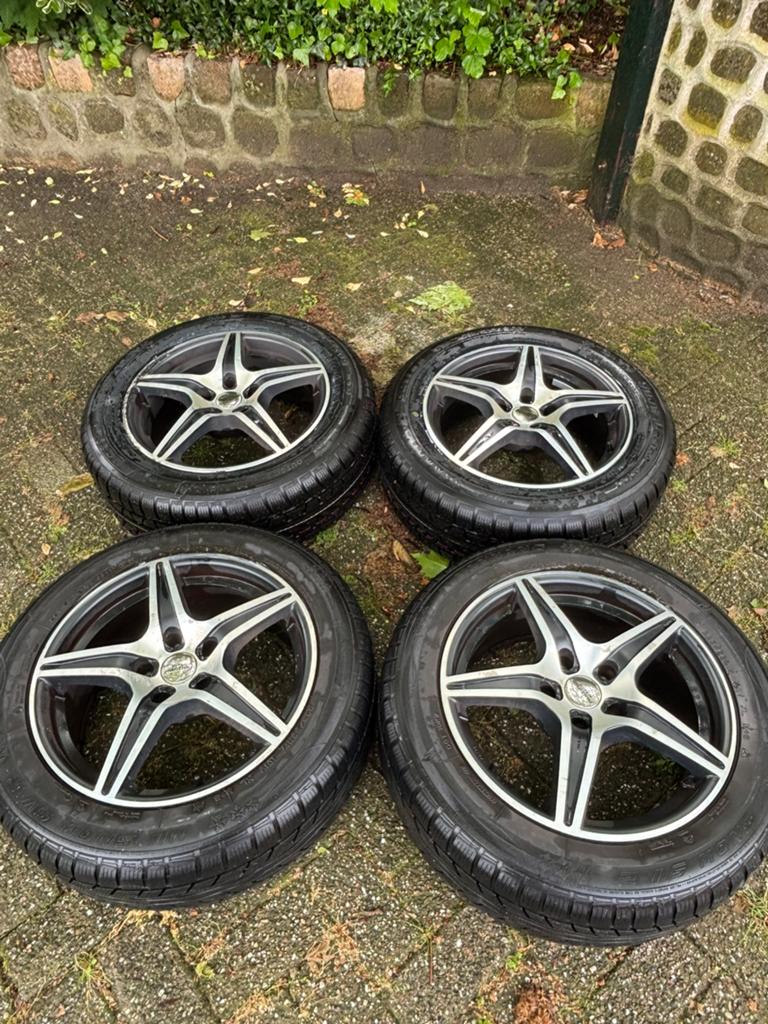 Set velgen met prima banden - 17 inch, Auto-onderdelen, Banden en Velgen, Ophalen, Gebruikt, Banden en Velgen, 17 inch