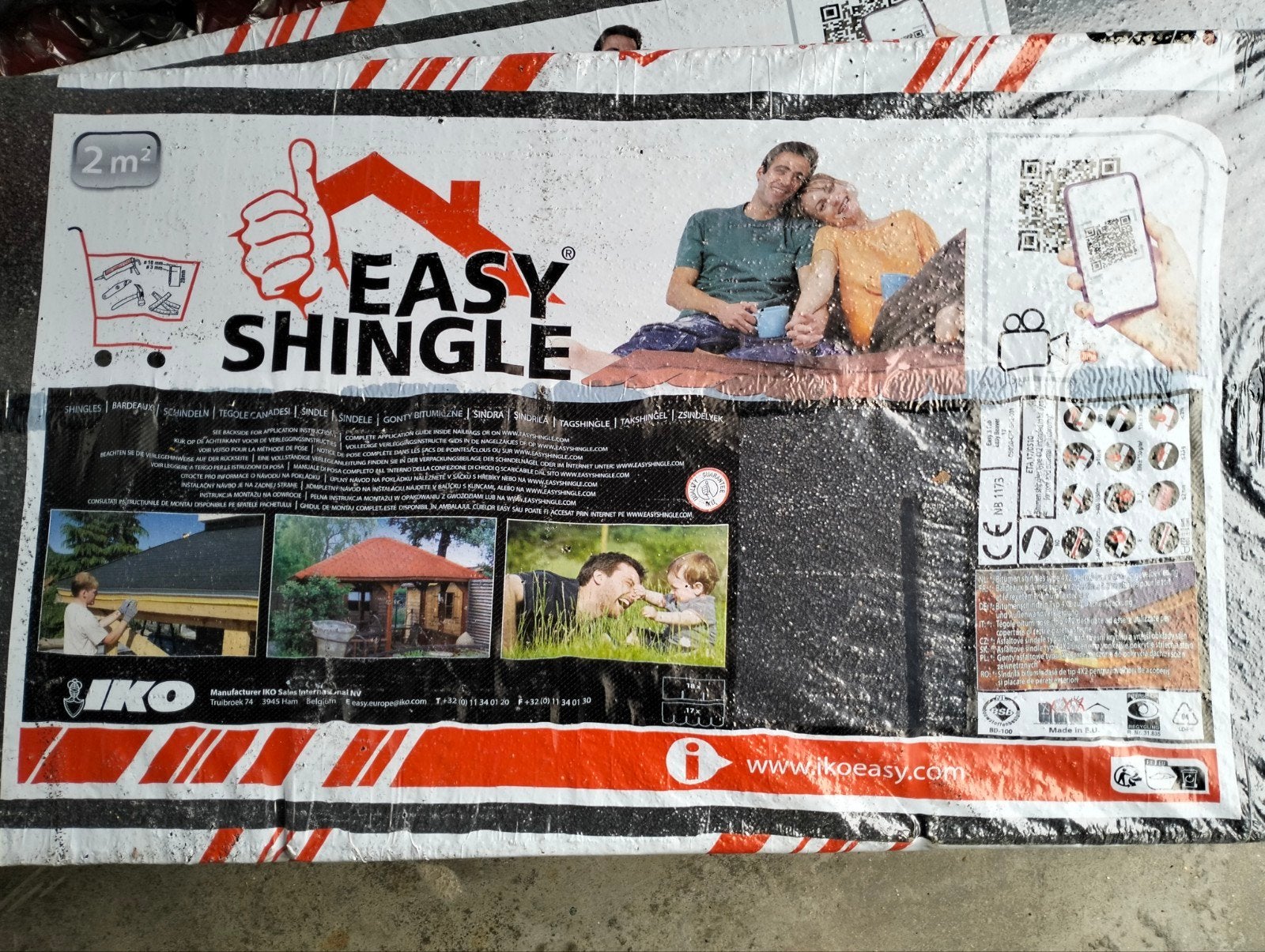 shingles, dakbedekking., Eén persoon, Augustus