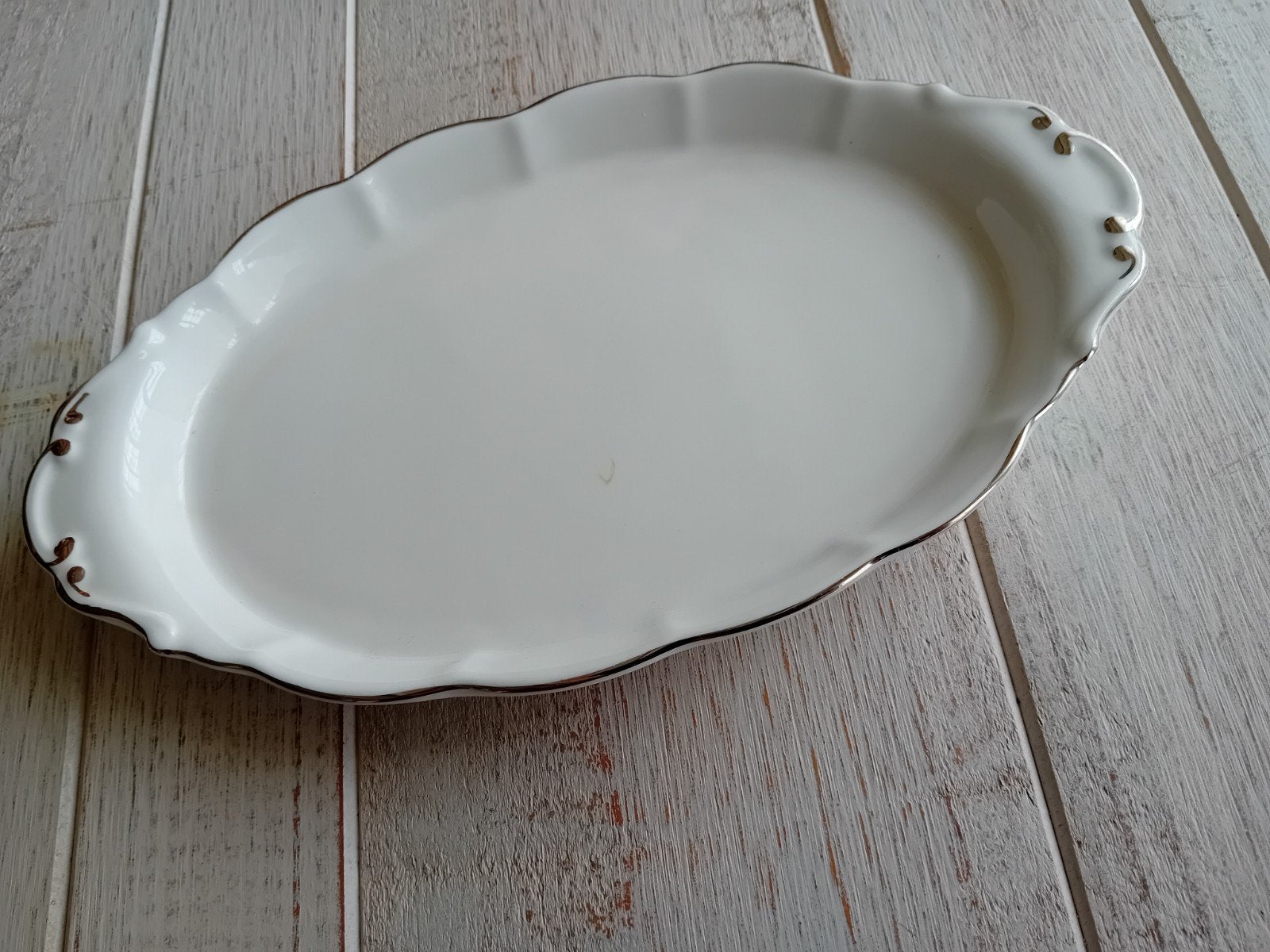 Royal Albert Chantilly ovale schaal oval dish puntgaaf, Ophalen of Verzenden, Overige stijlen, Porselein, Schaal of Schalen