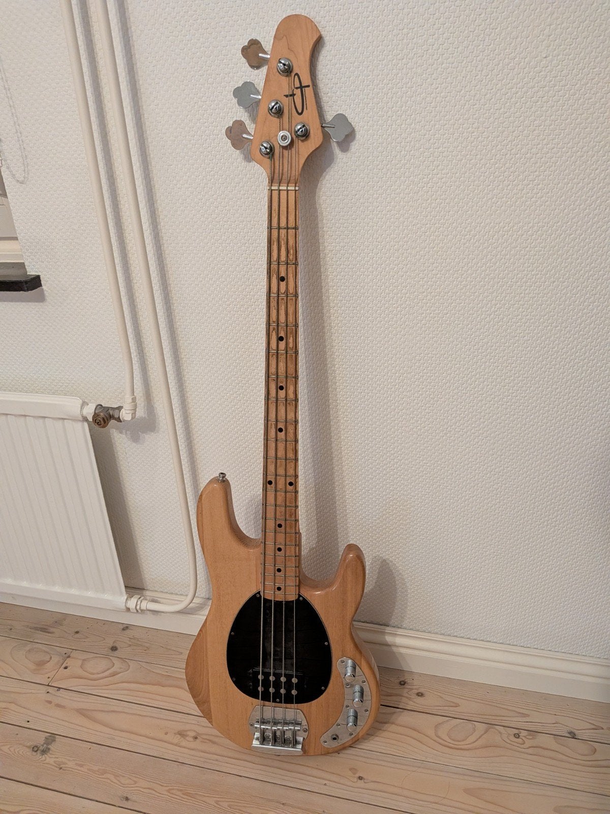 OLP 4-snarige basgitaar met hoes, Ophalen of Verzenden, Gebruikt, Elektrisch