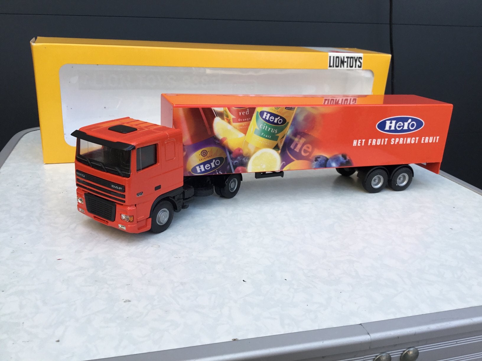 Lion car Daf 95 XF Hero, Ophalen of Verzenden, Zo goed als nieuw, Bus of Vrachtwagen, Lion Toys