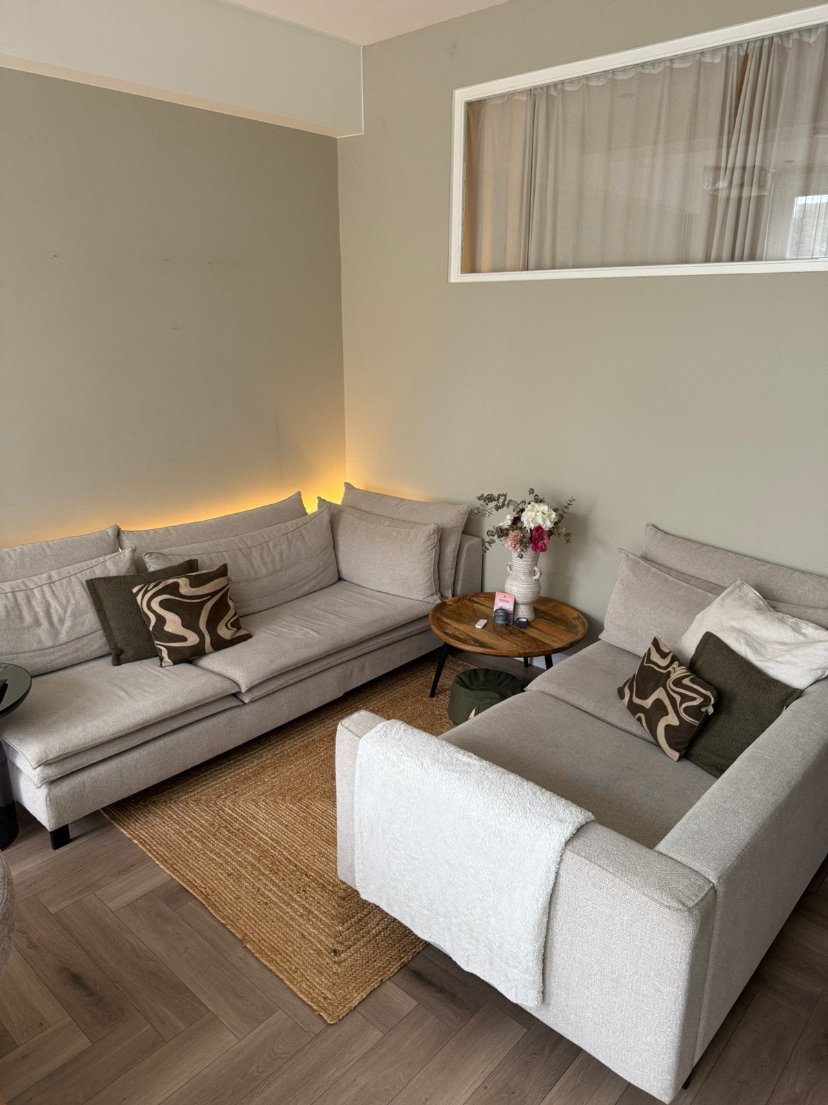 Room108 Nadine bank beige, Huis en Inrichting, Ophalen, 250 tot 300 cm, 100 tot 125 cm, Hoekbank