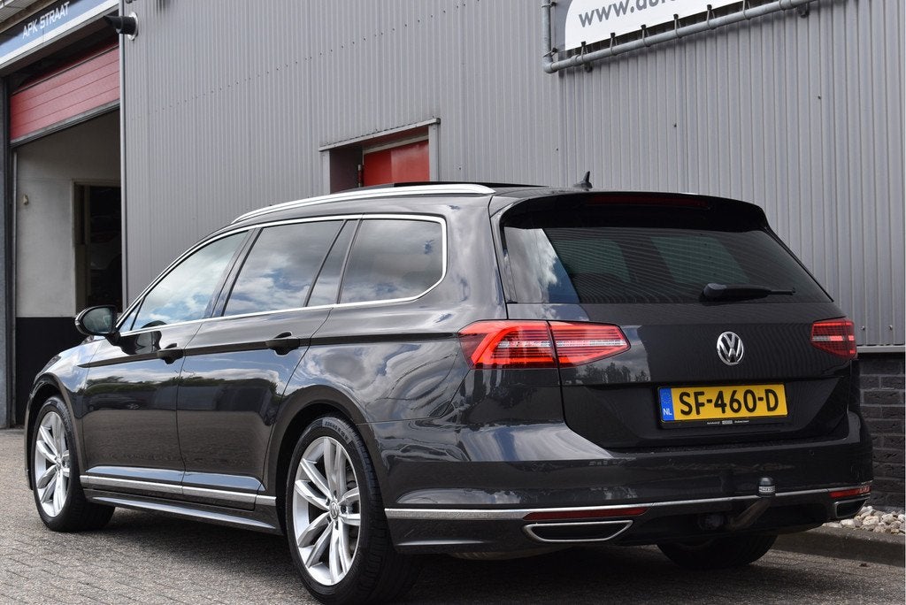 Volkswagen Passat Variant 1.4 TSI ACT Highline Business R-li, Auto's, Volkswagen, Gebruikt, Euro 6, 4 cilinders, 150 pk