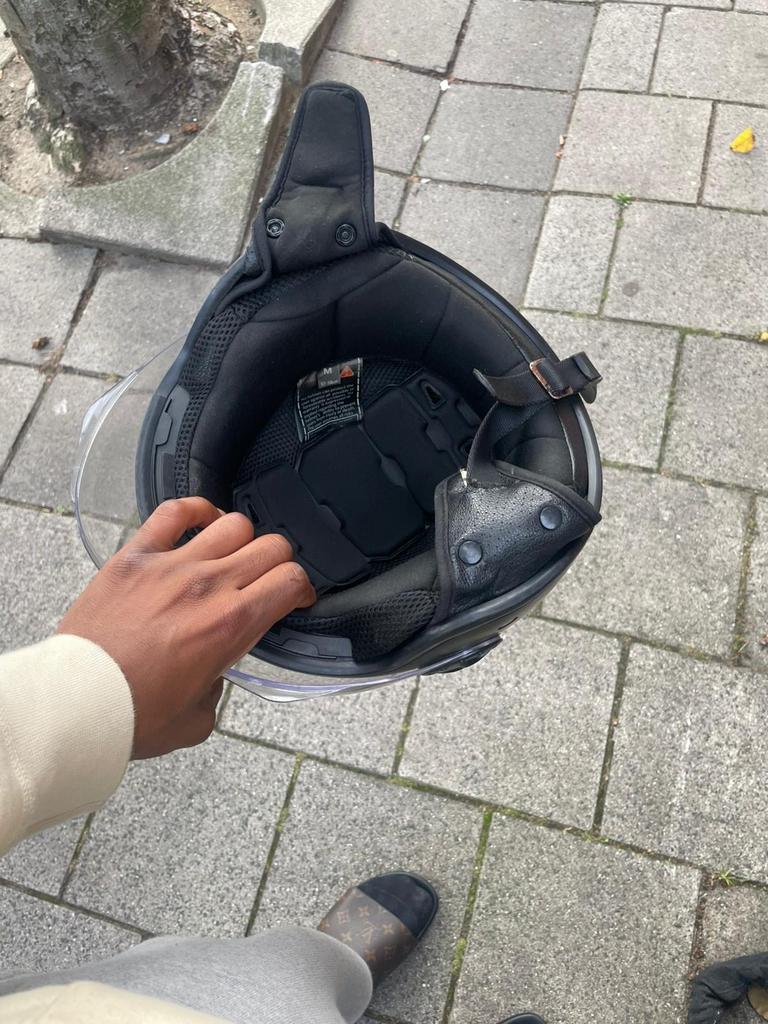 Vespa Sttle scooter met Helm, Ophalen, Zo goed als nieuw, Overige typen, Vespa