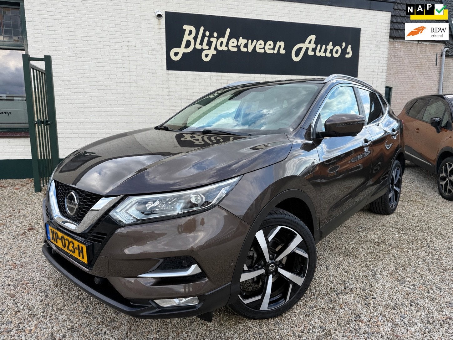 Nissan Qashqai 1.2 Tekna 360Camera | Org NL | Pano | Stoel V, Voorwielaandrijving, Gebruikt, Euro 6, 4 cilinders