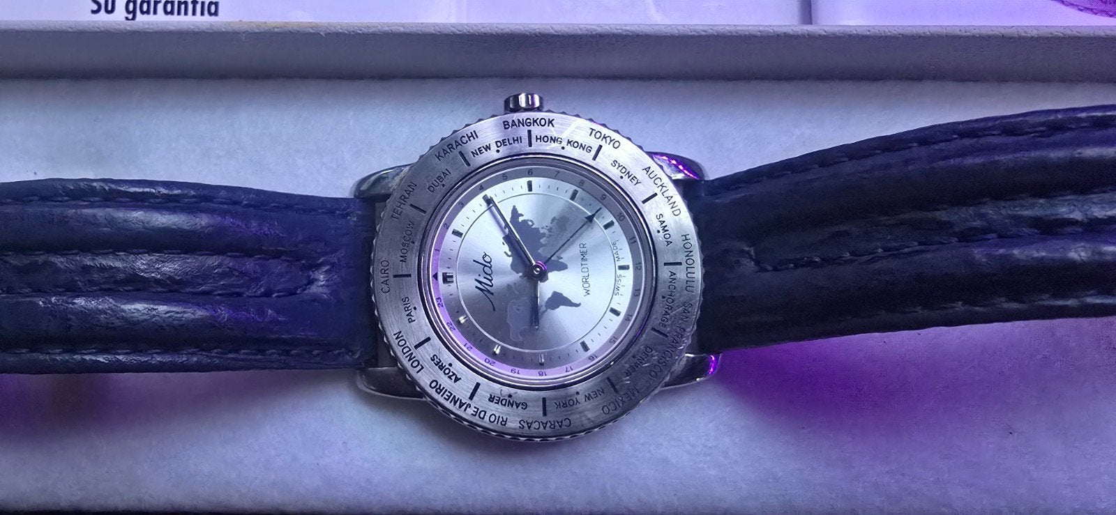 Mido Worldtimer Polshorloge - Zeldzaam en in goede staat, Leer, Staal, Polshorloge, Zo goed als nieuw