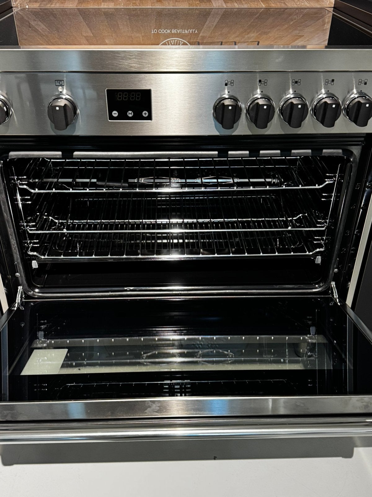 Bertazzoni Master Prime line rvs fornuis, Ophalen, 60 cm of meer, Nieuw, Energieklasse A of zuiniger