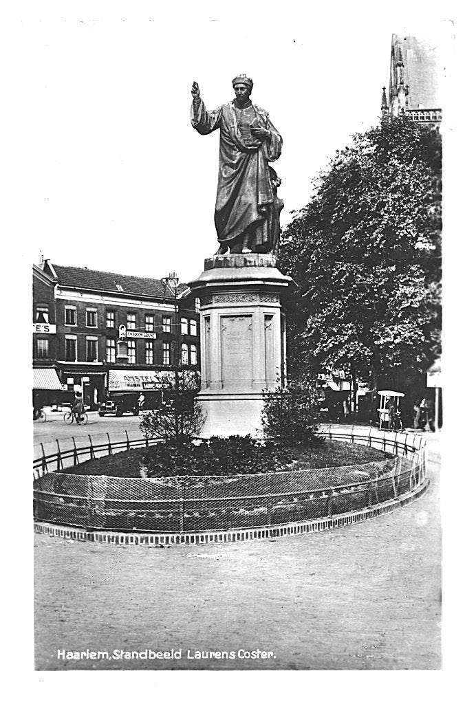 968838	Haarlem	standbeeld	Laurens Coster	1933	Gelopen, Ophalen of Verzenden, 1920 tot 1940, Gelopen, Noord-Holland