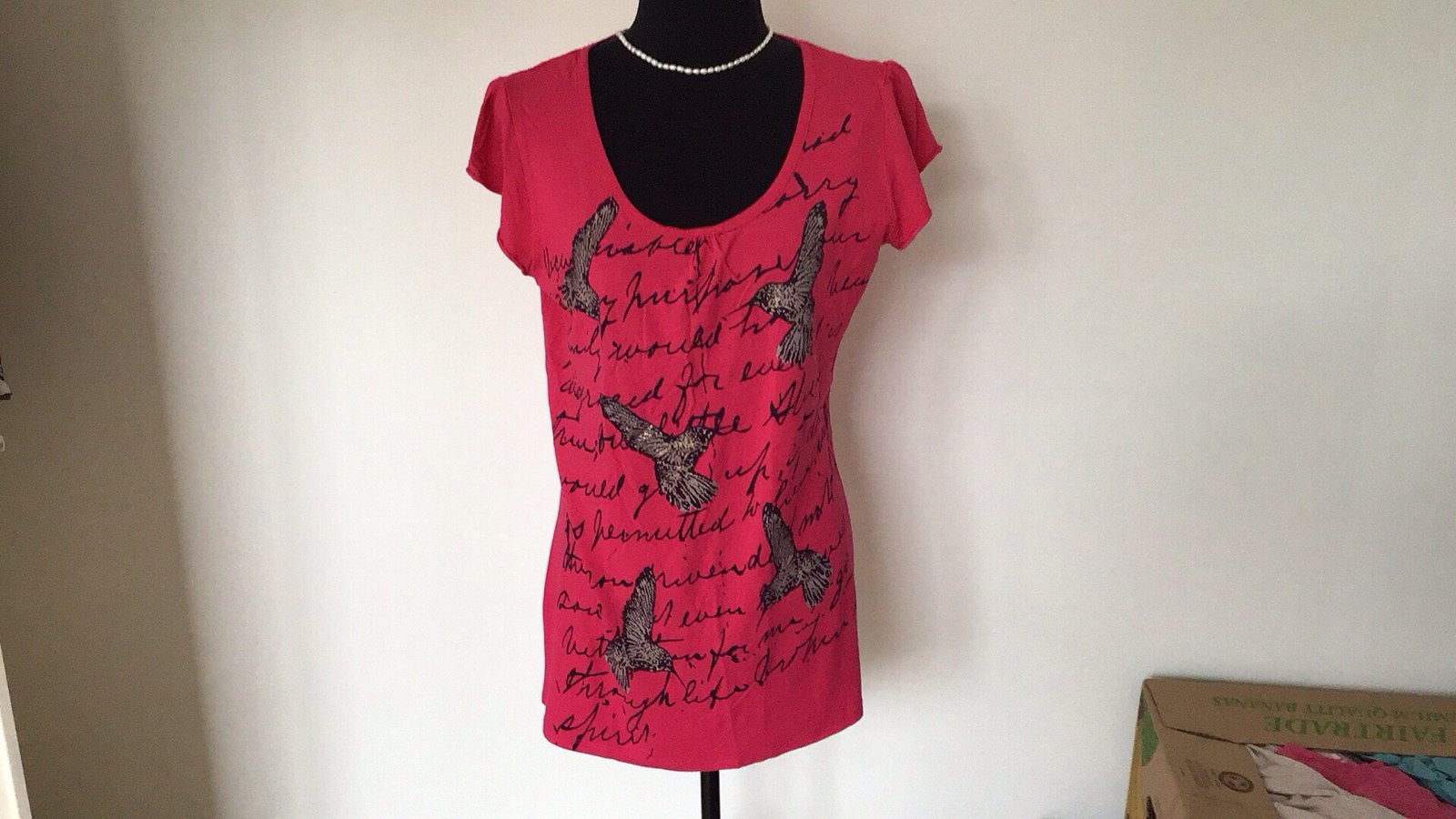 Rood/fuchsia T-shirt met kolibrie print - Miss Etam, Kleding | Dames, Maat 42/44 (L), Ophalen of Verzenden, Korte mouw, Gedragen