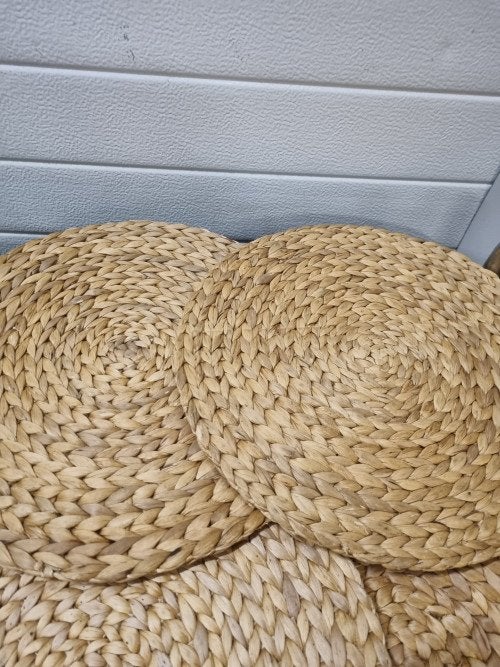 placemats rond gevlochten waterhyacint  vier stuks, Huis en Inrichting, Woonaccessoires | Overige, Ophalen of Verzenden, 'T Olde Gre-j