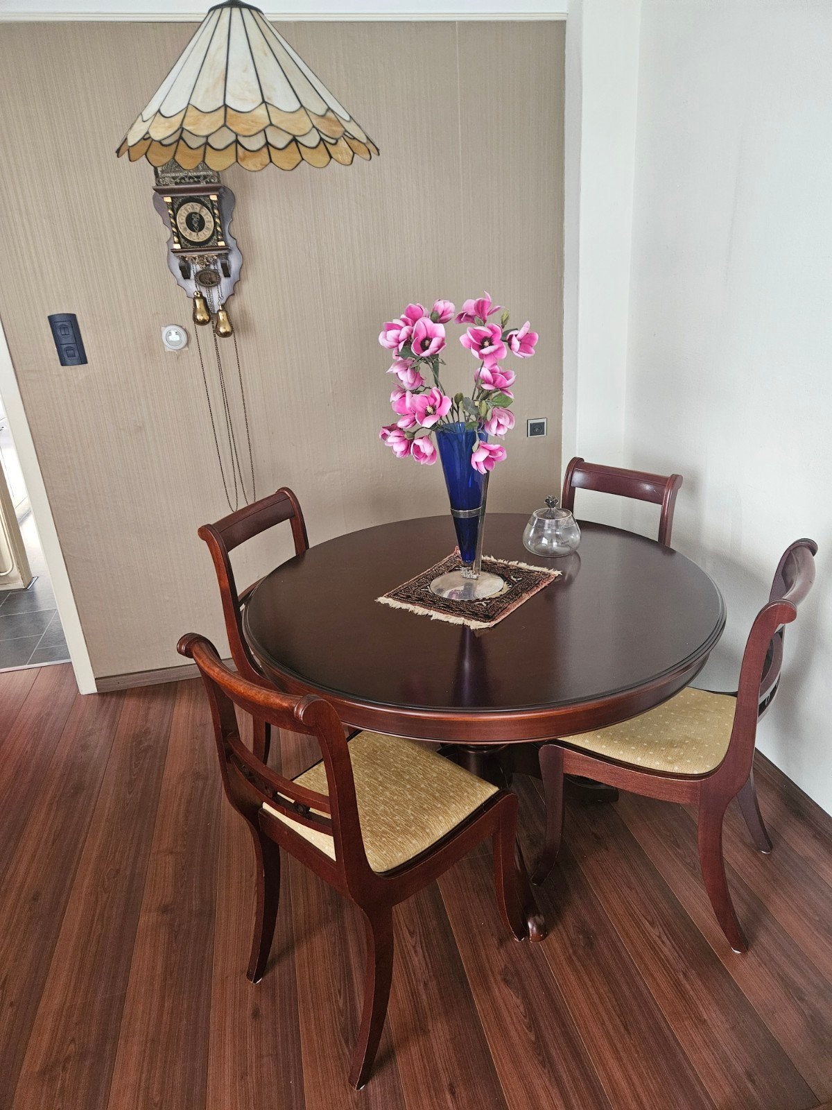 Klassieke Kersenhouten Eetkamertafel met 4 Stoelen, Ophalen, Gebruikt, 4 tot 6 stoelen
