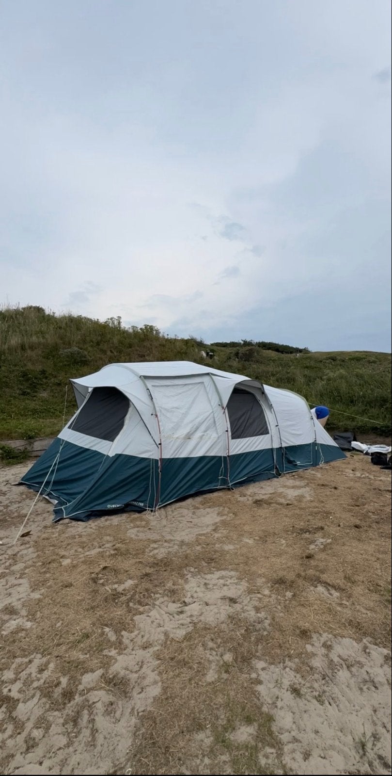 Quechua Arpenaz 6.3 Fresh&Black - 6p met 2 slaapcabines, Ophalen, Gebruikt, Tot en met 6