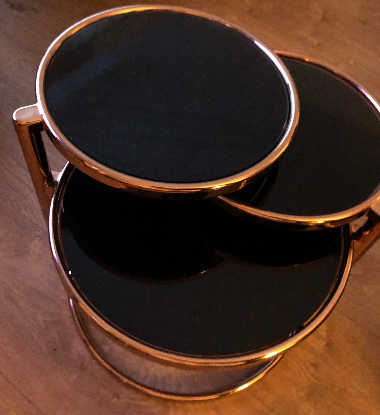 Foto 4 van Vintage Swivel tafel MILO BAUGHMAN style, Leitmotiv