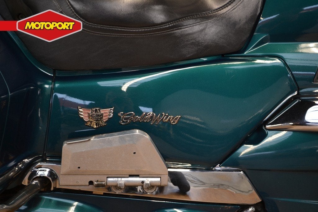Honda GL 1500 Goldwing (bj 1996), Motoren, Dorneveld 180-184
B-1731  Zellik, BE, Honda Motor Europe, Toermotor, Hlcbepccnl@honda-eu.com