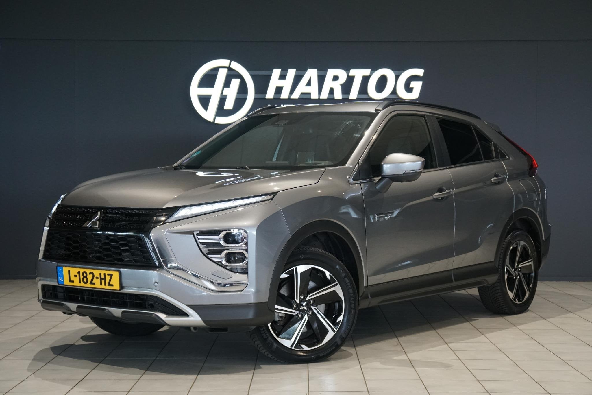Mitsubishi Eclipse Cross 2.4 PHEV First Edition + HEAD-UP /, Auto's, Mitsubishi, Bedrijf, Te koop, Eclipse Cross, 360° camera