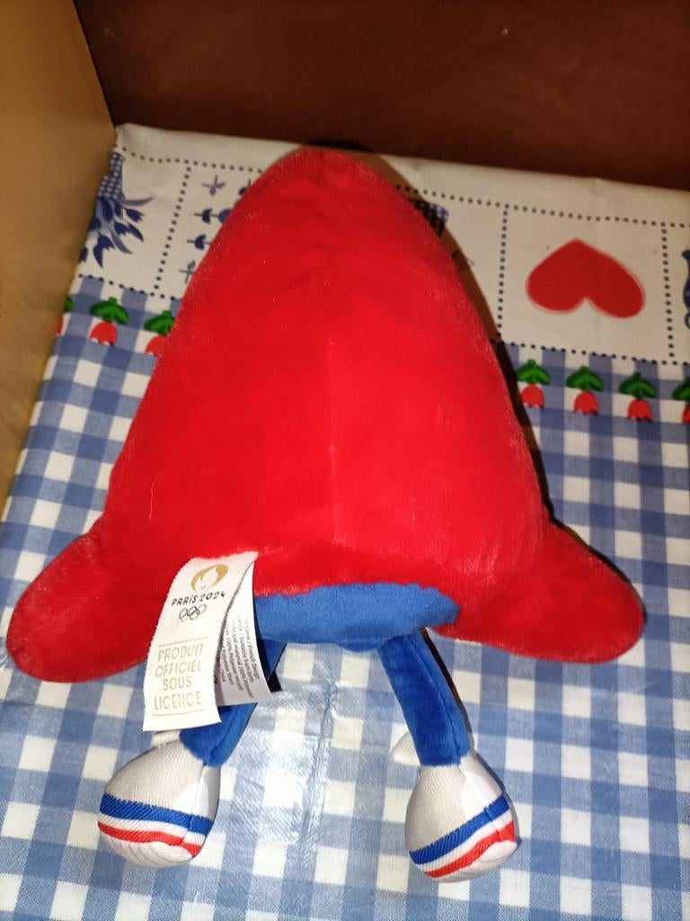 Olympische spelen knuffel Parijs 2024 Eiffeltoren 26 cm, Ophalen of Verzenden, Zo goed als nieuw, Overige typen
