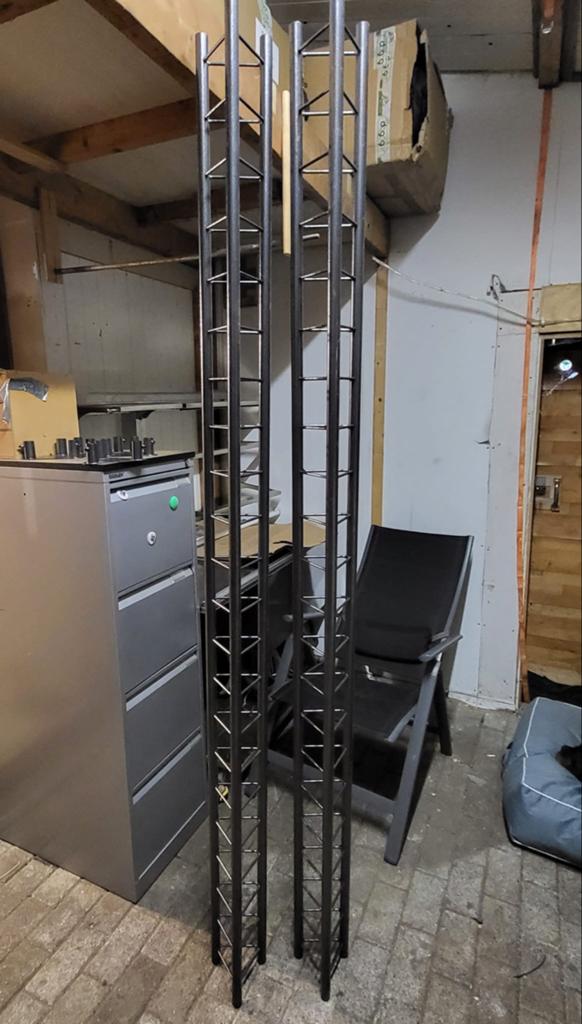 Steigerdelen / Truss palen - 210 cm hoog, Doe-het-zelf en Verbouw, Ophalen of Verzenden, Gebruikt, Rolsteiger of Kamersteiger
