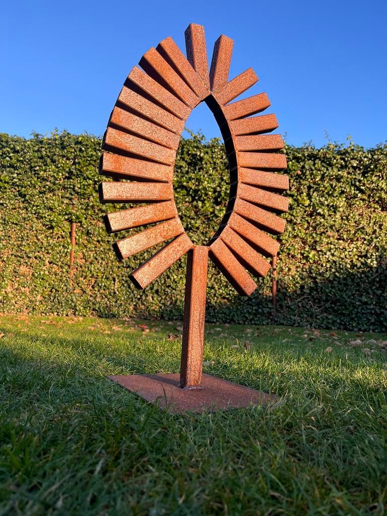 Roestige tuinsculptuur Handgemaakte abstracte metalen kunst, Tuin en Terras, Ophalen of Verzenden, Nieuw, Metaal