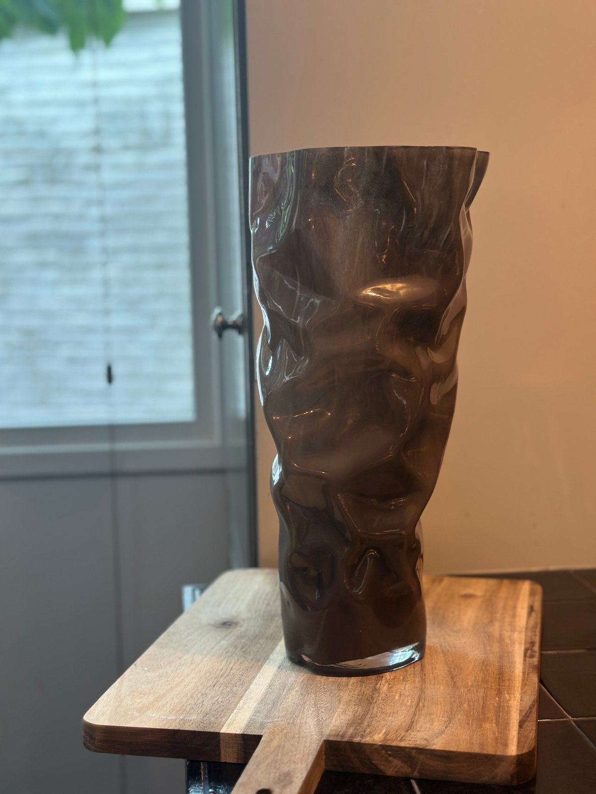 By-Boo vaas eric kuster rookglas bruin organisch, Huis en Inrichting, Ophalen of Verzenden, Zo goed als nieuw, Bruin, Glas
