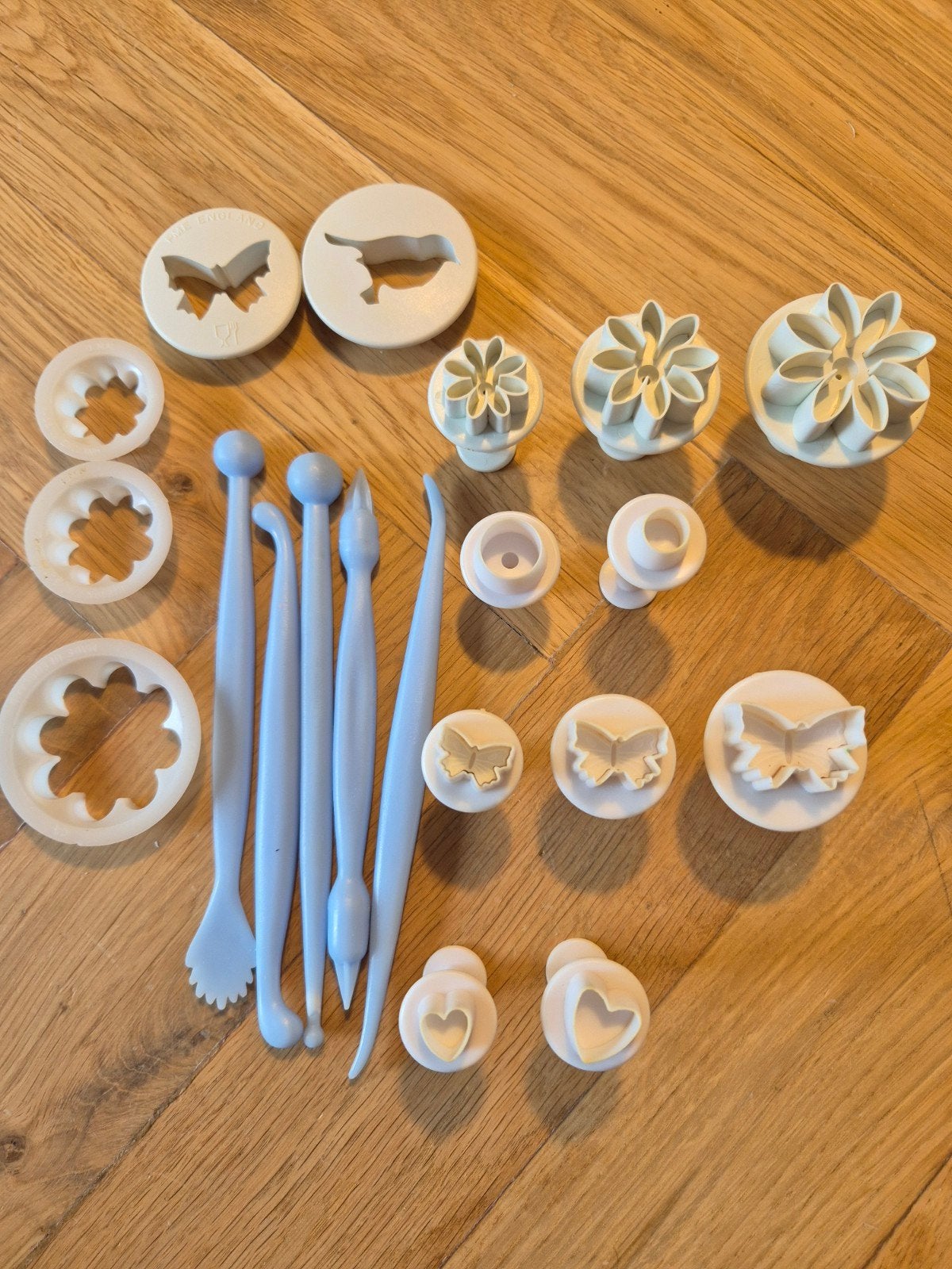Bakvormen en decoratiegereedschap voor taarten/cupcakes, Ophalen of Verzenden, Zo goed als nieuw, Taarten of Cupcakes, Overige typen