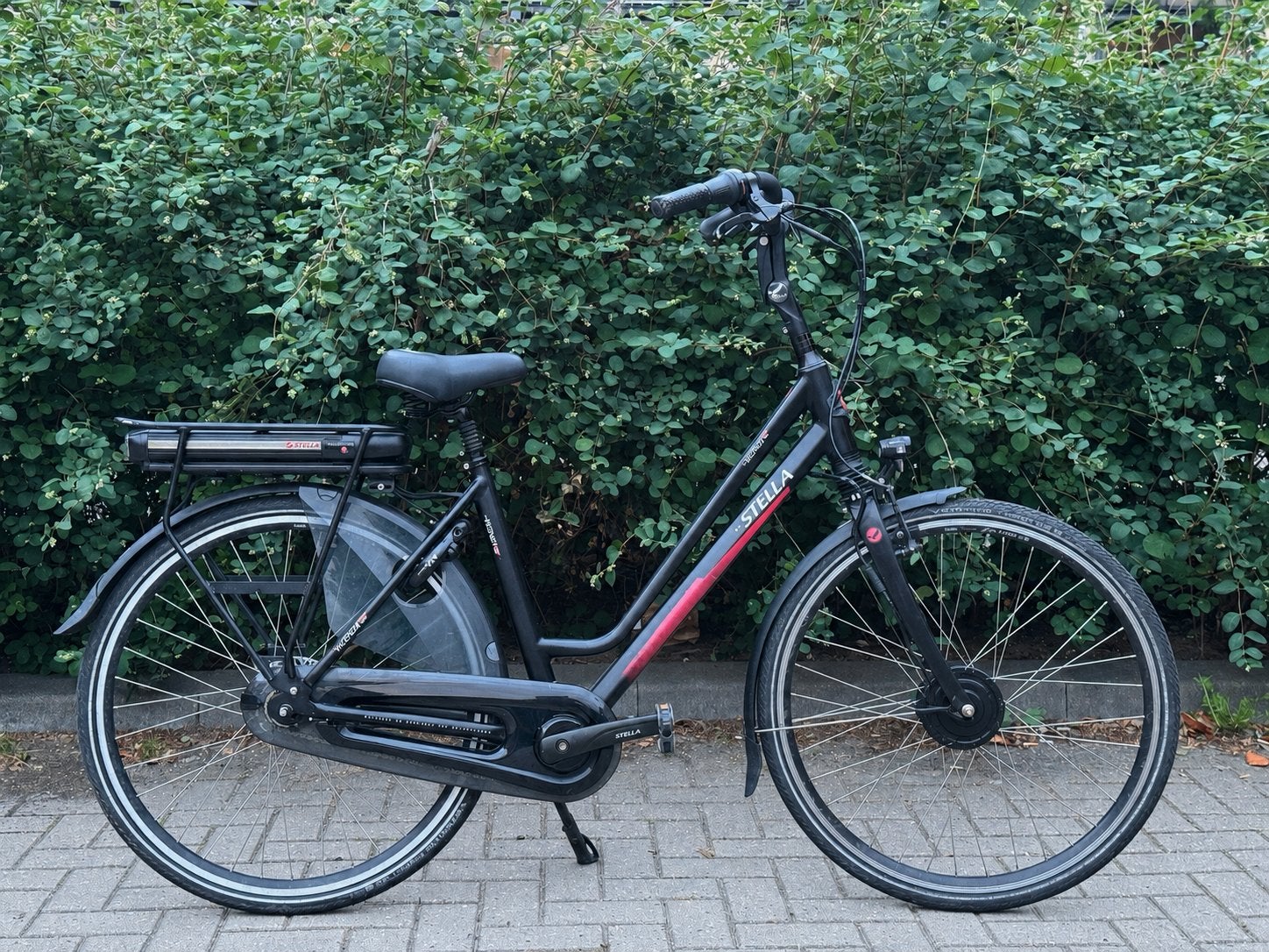 Stella Vicenza elektrische damesfiets - Met nieuwe Accu !, Fietsen en Brommers, Fietsen | Dames | Damesfietsen, 53 tot 56 cm, Versnellingen
