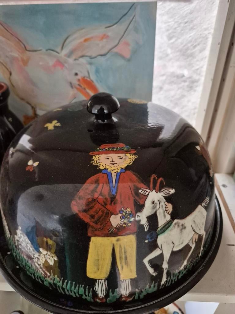 Zwitserse kaasstolp Heinberg & 2 melkkannetjes, Antiek en Kunst, Antiek | Keramiek en Aardewerk, Ophalen of Verzenden