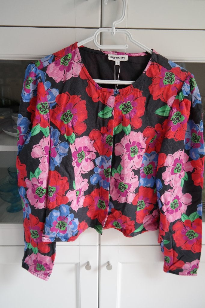 harper yve jasje, maat s, prachtige met bloemen, NIEUW, Meerkleurig, Nieuw, Ophalen of Verzenden, Jasje