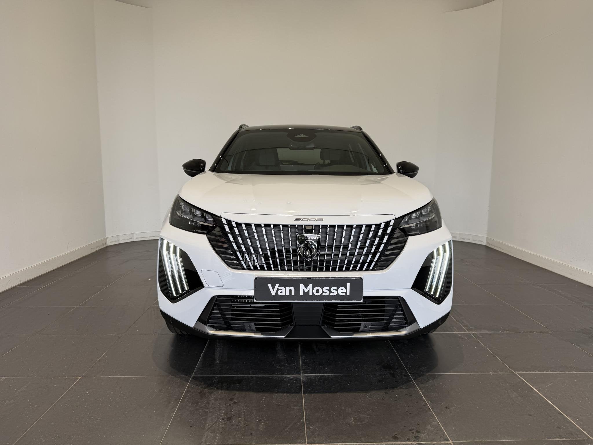 Peugeot 2008 1.2 Hybrid 145 GT | 21% AKTIE ! | APPLE CARPLAY, Gebruikt, Euro 6, 1199 cc, Leder en Stof
