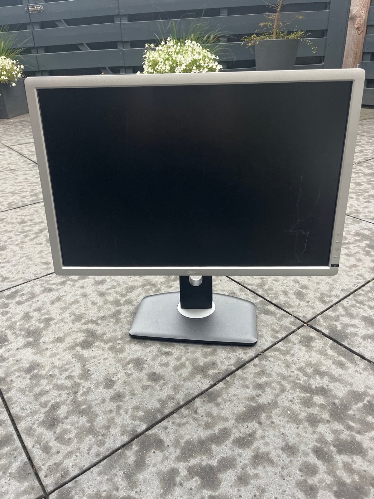Dell U2412M Monitor - 24 inch Full HD IPS, Computers en Software, Ophalen, Gebruikt, IPS, In hoogte verstelbaar