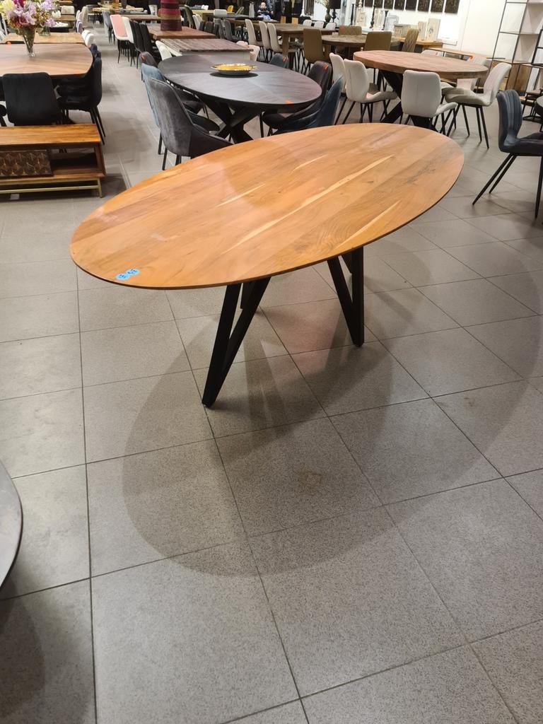 Nieuwe eettafel ovaal 240x110cm acaciahout butterfly poot, Ophalen, Hout, ., Nieuw