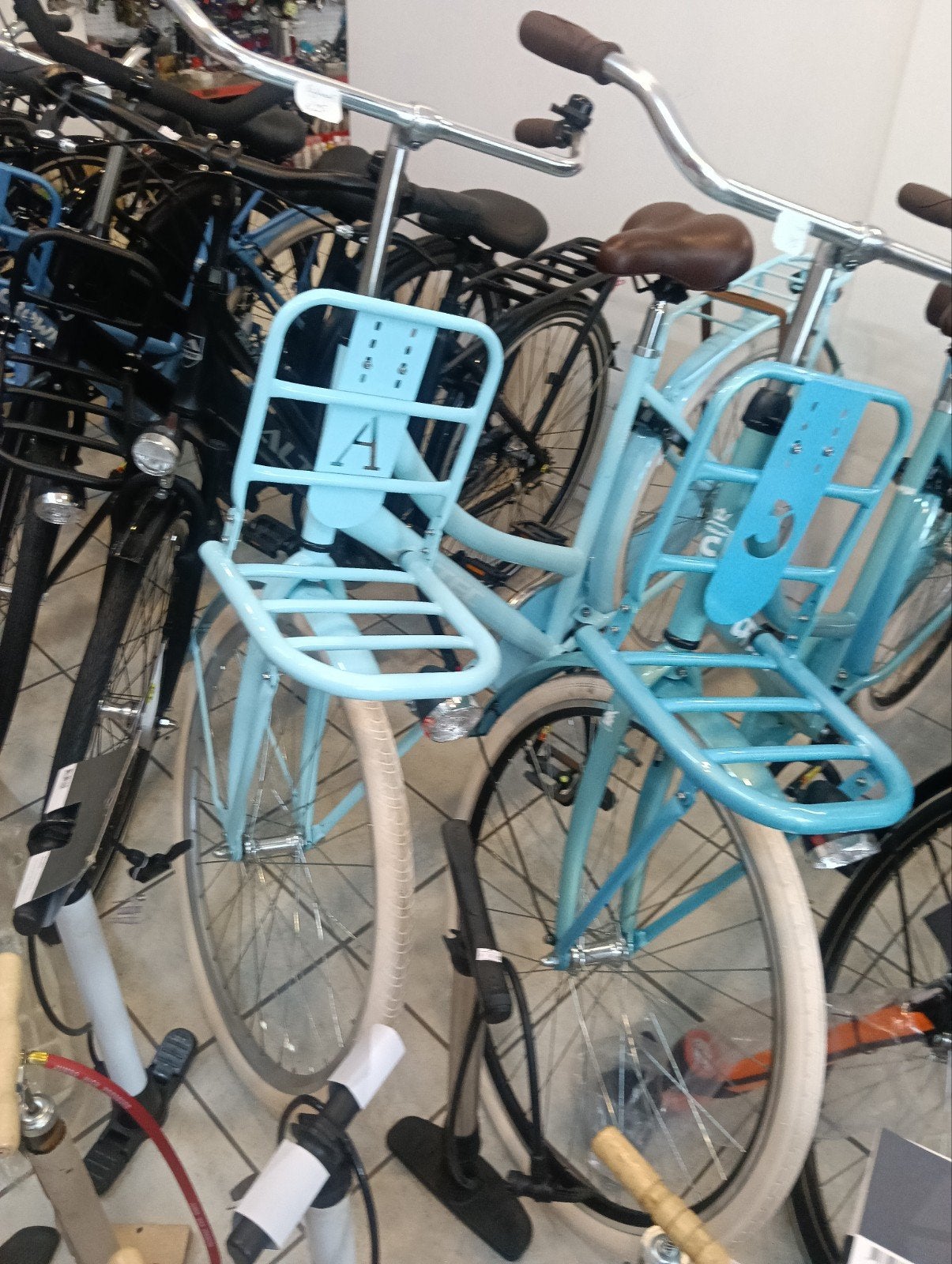 Foto 19 van van klein tot groot nieuw en tweedehands fietsen vanaf 100 e