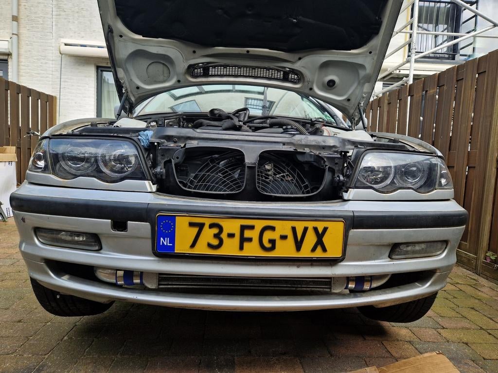 BMW E46 voor onderdelen 323 Turbo bottom mount, Ophalen of Verzenden, Gebruikt, BMW