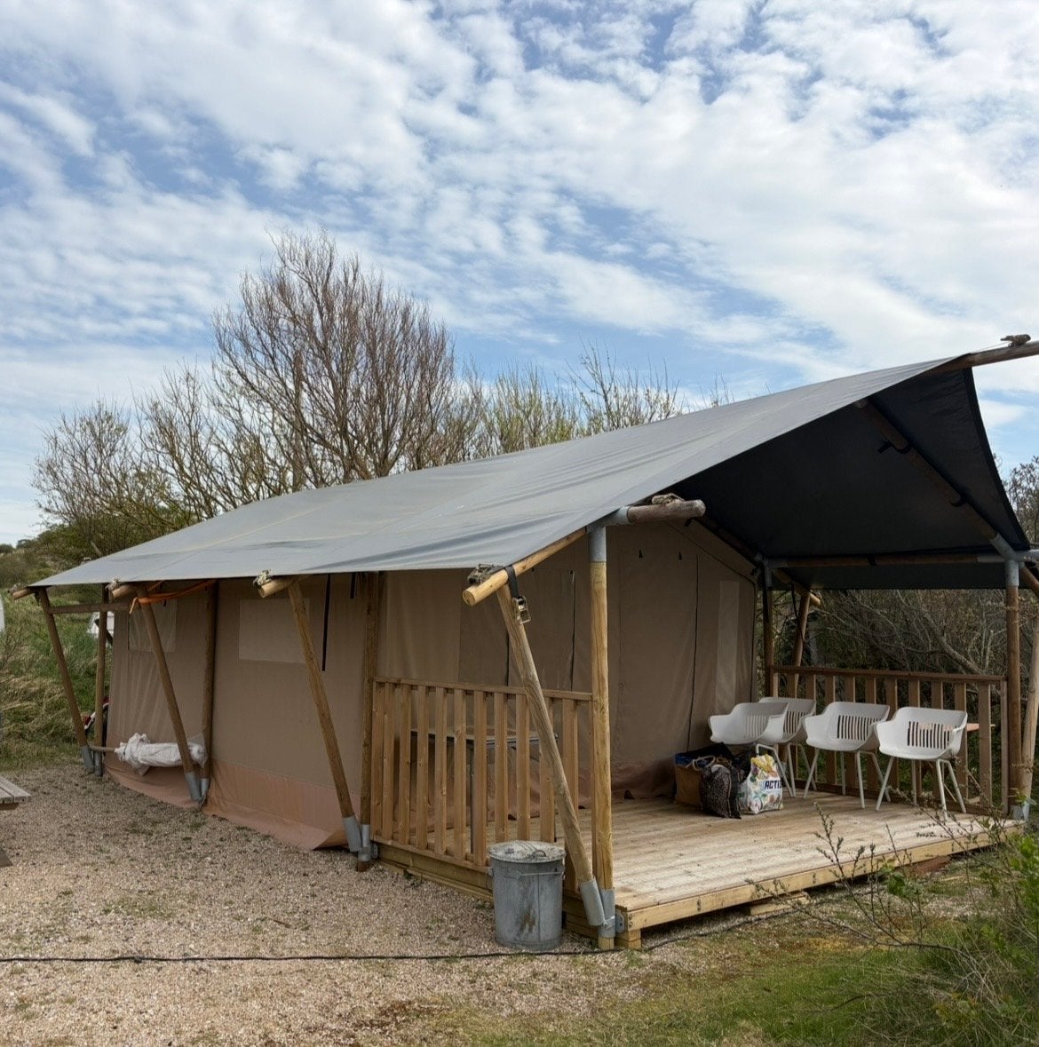 Yalla Comet 20 Glamping Tent - safari tent. Safaritent, Ophalen, Zo goed als nieuw, Tot en met 4