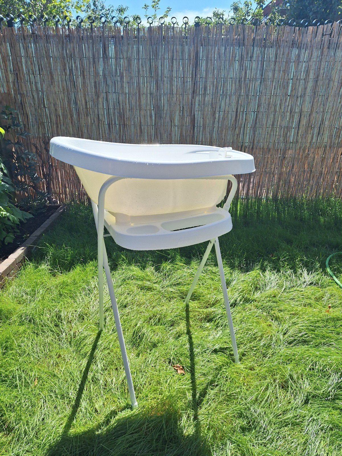 Bébé-jou babybadje met standaard en thermometer, Ophalen, Nieuw, Badje, Bébé-jou